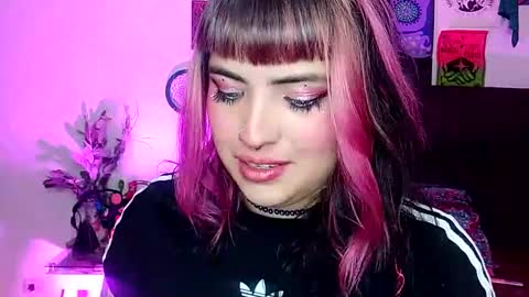 MISS LUNA  online show from 12/02/24, 10:01