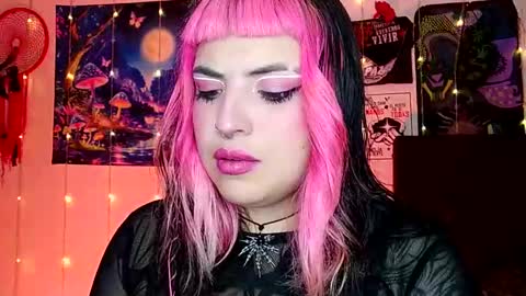 MISS LUNA  online show from 03/08/25, 05:22