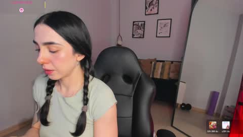 Luna online show from 05/19/26, 09:21