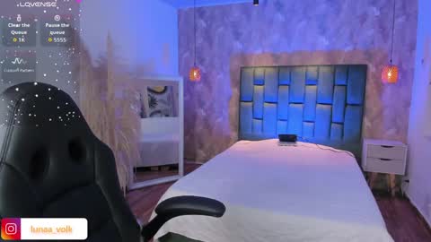 Snapshot of luna_volk chatting on 06/03/26, 04:04 Luna online show from 06/03/26, 04:04