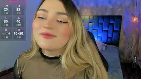 Snapshot of luna_volk chatting on 07/30/26, 10:58 Luna online show from 07/30/26, 10:58