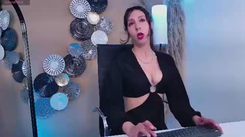Snapshot of luna_willians chatting on 07/17/26, 08:57 luna online show from 07/17/26, 08:57