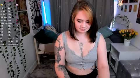 Li online show from 11/06/25, 02:07