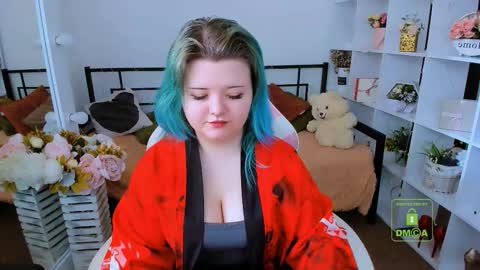 Snapshot of lunaar_ chatting on 03/05/26, 07:04 Luna online show from 03/05/26, 07:04