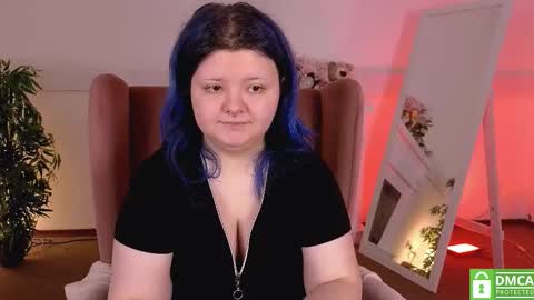 Luna online show from 03/24/26, 07:02