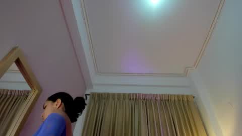 Snapshot of lunaaspen chatting on 09/23/25, 05:49 Luna Aspen online show from 09/23/25, 05:49