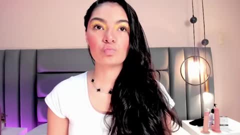 Luna Aspen online show from 03/25/26, 06:03