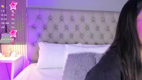 Luna  online show from 03/22/26, 11:35