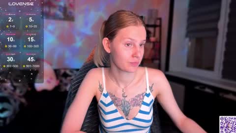 Britney online show from 11/11/25, 06:52