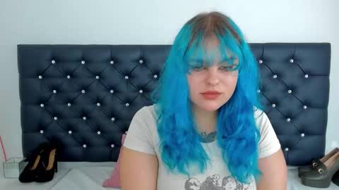 Luna online show from 09/15/25, 11:10