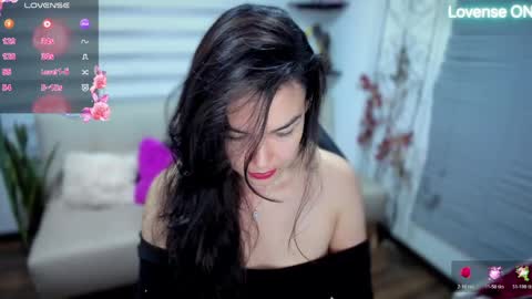 Luna online show from 04/07/26, 01:50