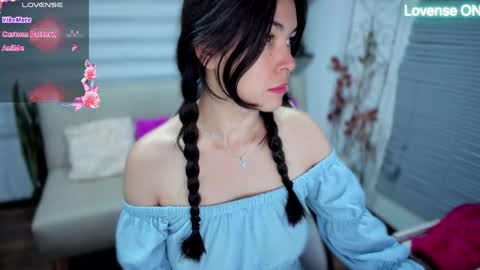 Luna online show from 04/19/26, 03:28