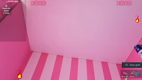 Snapshot of lunagudis chatting on 06/03/26, 01:14 lunagudis online show from 06/03/26, 01:14