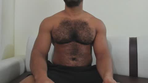 Luna online show from 12/17/25, 07:03