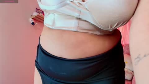 Scarleet online show from 10/30/25, 07:14