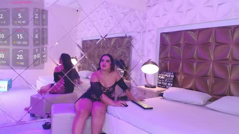 Luna  online show from 04/01/26, 12:28