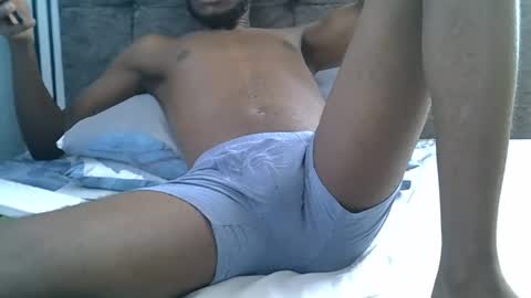 Snapshot of lunalove22_ chatting on 11/18/25, 06:07 lunalove22_ online show from 11/18/25, 06:07