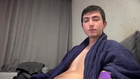 Snapshot of lunamalpica chatting on 12/26/24, 05:19 LunaPica online show from 12/26/24, 05:19