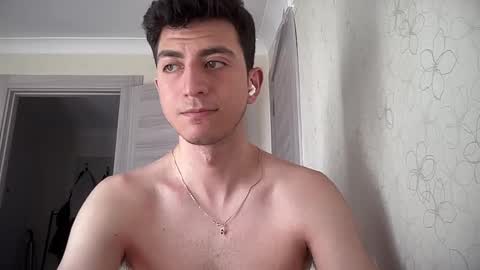 Snapshot of lunamalpica chatting on 01/31/25, 11:35 LunaPica online show from 01/31/25, 11:35