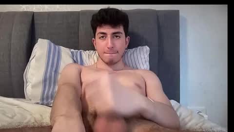 Snapshot of lunamalpica chatting on 02/05/25, 01:44 LunaPica online show from 02/05/25, 01:44