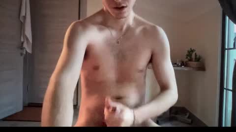 Snapshot of lunamalpica chatting on 03/02/25, 03:37 LunaPica online show from 03/02/25, 03:37