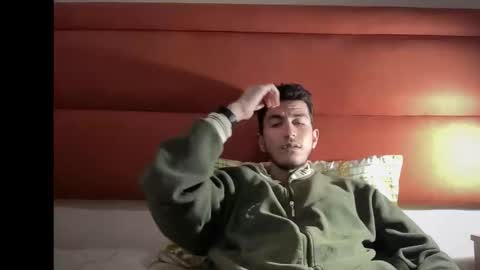 Snapshot of lunamalpica chatting on 09/28/25, 12:10 LunaPica online show from 09/28/25, 12:10