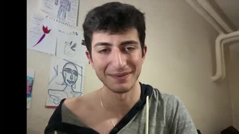 Snapshot of lunamalpica chatting on 10/23/25, 06:28 LunaPica online show from 10/23/25, 06:28