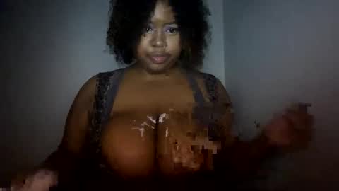 lunamoth00 online show from 02/03/26, 02:53