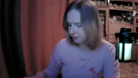 lunamystique_ online show from 04/29/26, 02:43