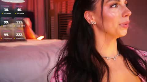 Luna  next streams Mon Fri Sat Sun 8pm-5am gmt0 online show from 04/21/26, 02:51