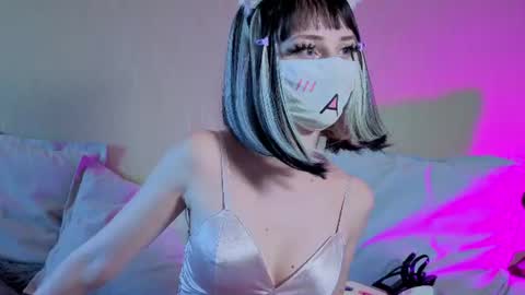 Luna online show from 07/21/26, 02:30