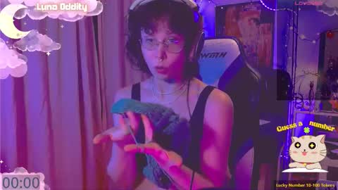 Luna online show from 10/29/25, 08:32