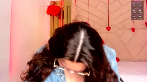 Luna online show from 02/13/26, 06:42