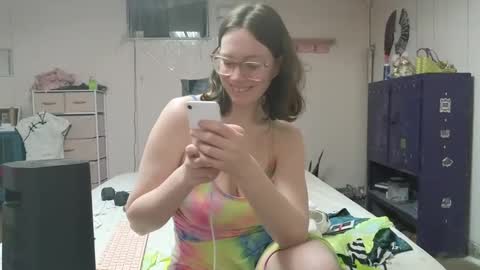 lunaquinn45 online show from 02/17/25, 02:31