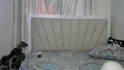 Snapshot of lunar_chocolate000 chatting on 04/03/26, 05:38 Smiley online show from 04/03/26, 05:38