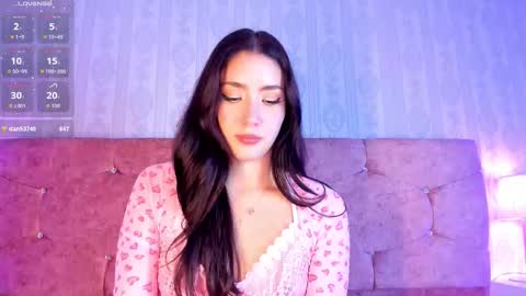 Luna  online show from 10/23/25, 09:24