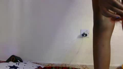 lunargoddess45 online show from 04/11/26, 07:45