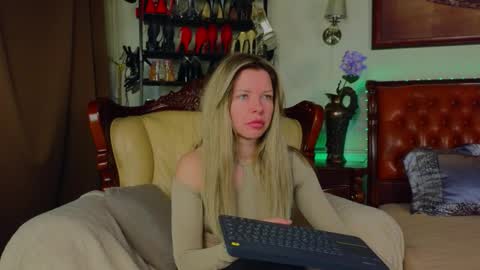 Luna Rishi online show from 03/21/26, 07:13