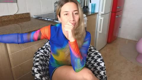  Luna online show from 04/10/26, 12:10