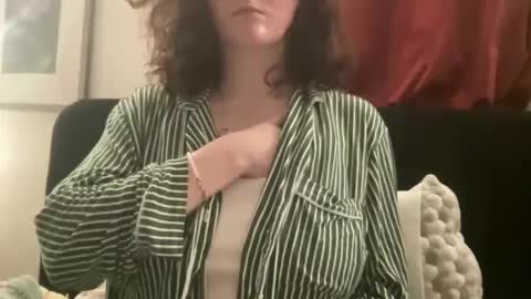 lunasmoonbaby online show from 04/11/26, 04:17