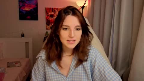 Kate online show from 11/06/25, 01:23