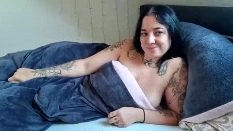 Luna  powered by bitch dust online show from 12/16/24, 11:33