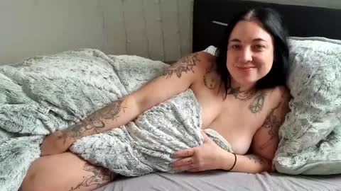 Luna  powered by bitch dust online show from 12/24/24, 11:28