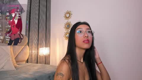 Luna   online show from 04/11/26, 06:56