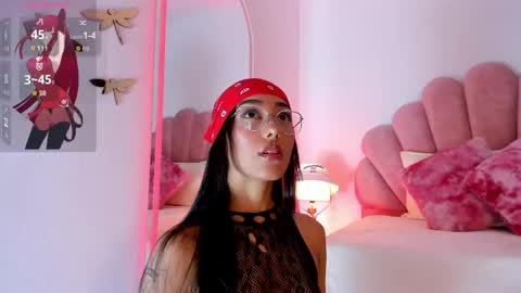 Luna   online show from 05/15/26, 10:00