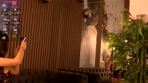 Luna online show from 10/03/25, 04:09