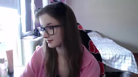 Snapshot of lunaxcherry chatting on 06/14/26, 11:12 LunaXcherry online show from 06/14/26, 11:12