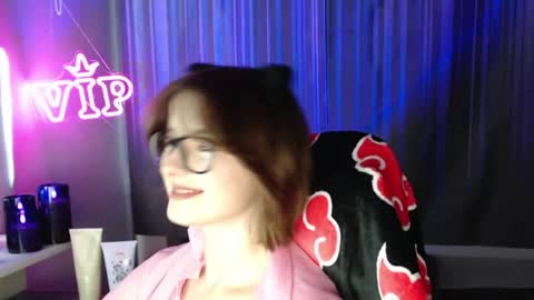 Snapshot of lunaxcherry chatting on 07/23/26, 05:44 LunaXcherry online show from 07/23/26, 05:44