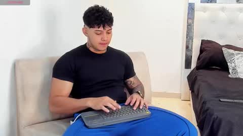 Lunay online show from 01/08/26, 12:46