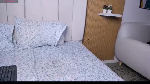 Lunita online show from 02/07/26, 05:38